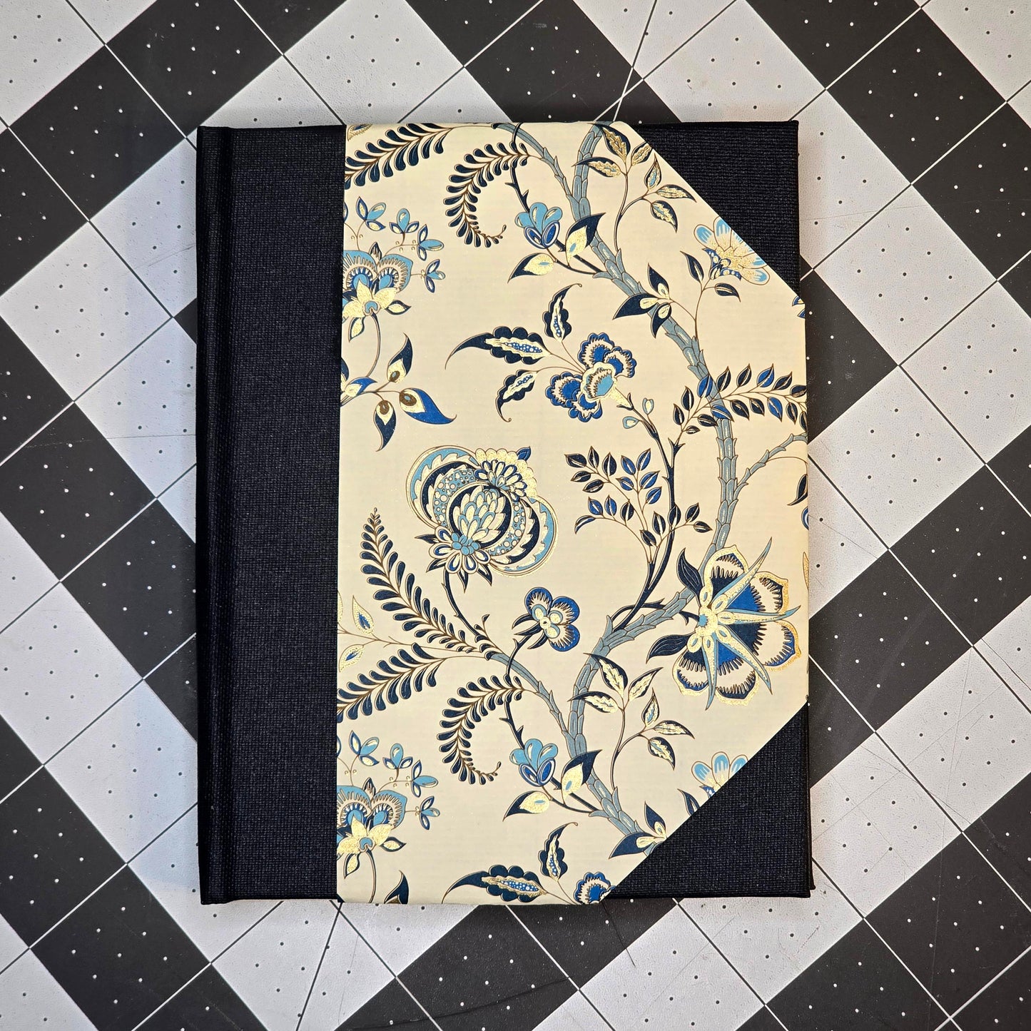 2 Blank Journals - Bookbinding Kit